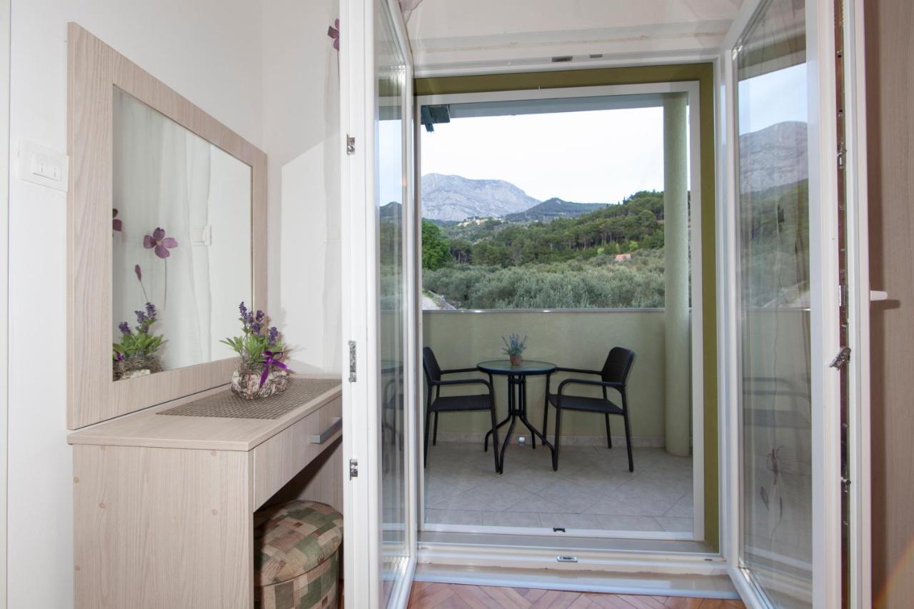 Apartmani Iva Тучепи Экстерьер фото