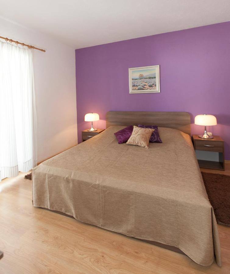 Apartmani Iva Тучепи Экстерьер фото