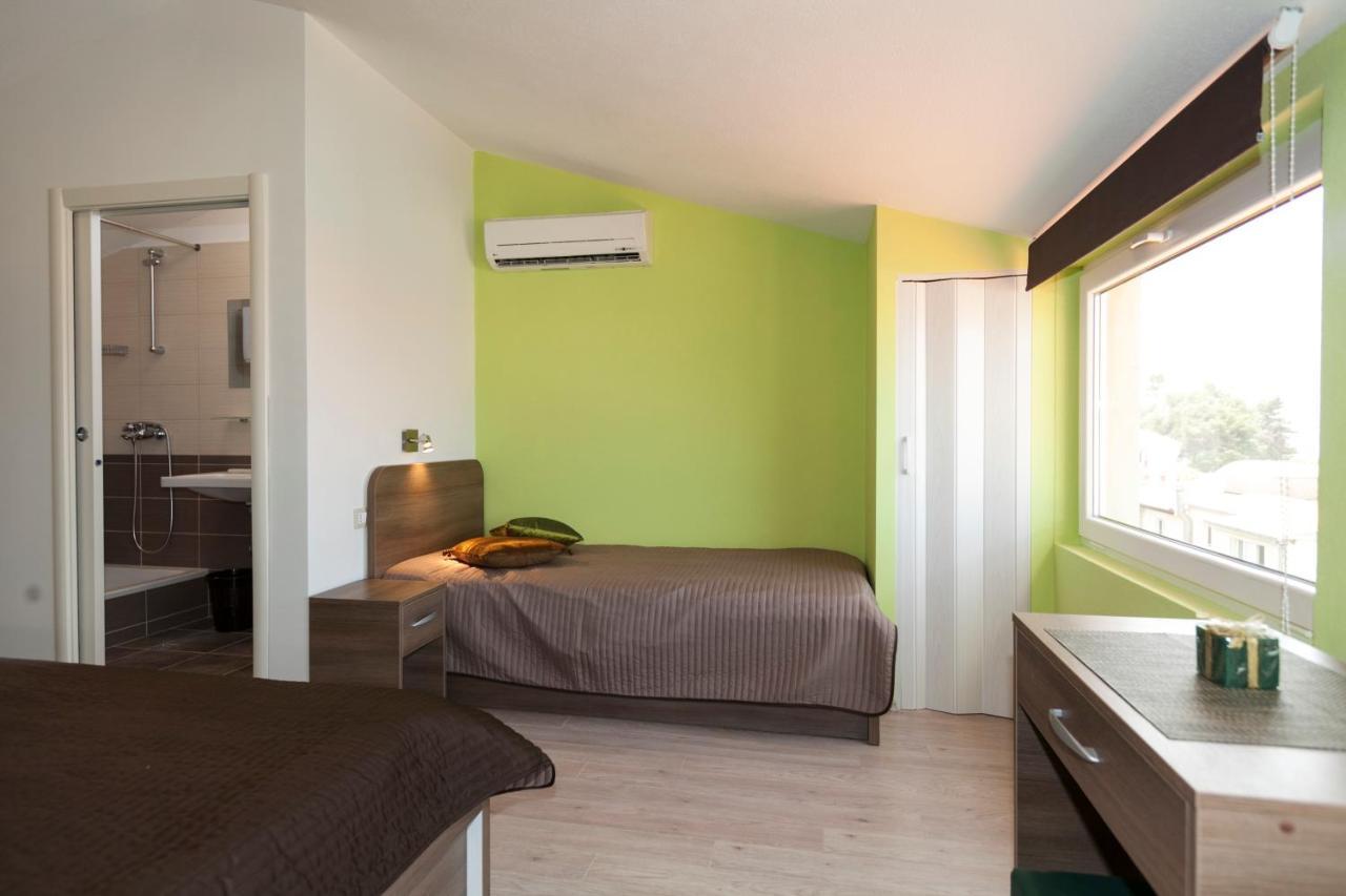 Apartmani Iva Тучепи Экстерьер фото
