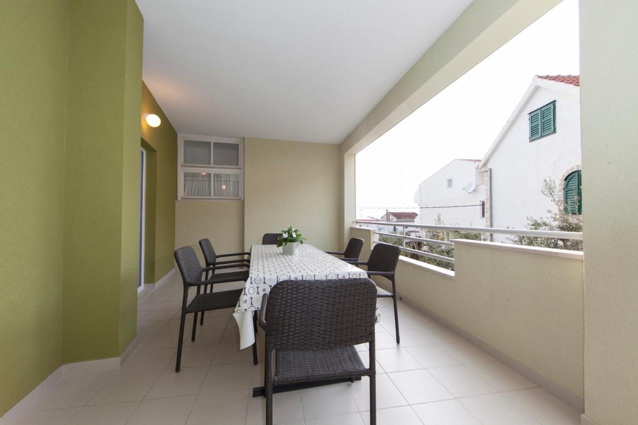 Apartmani Iva Тучепи Экстерьер фото