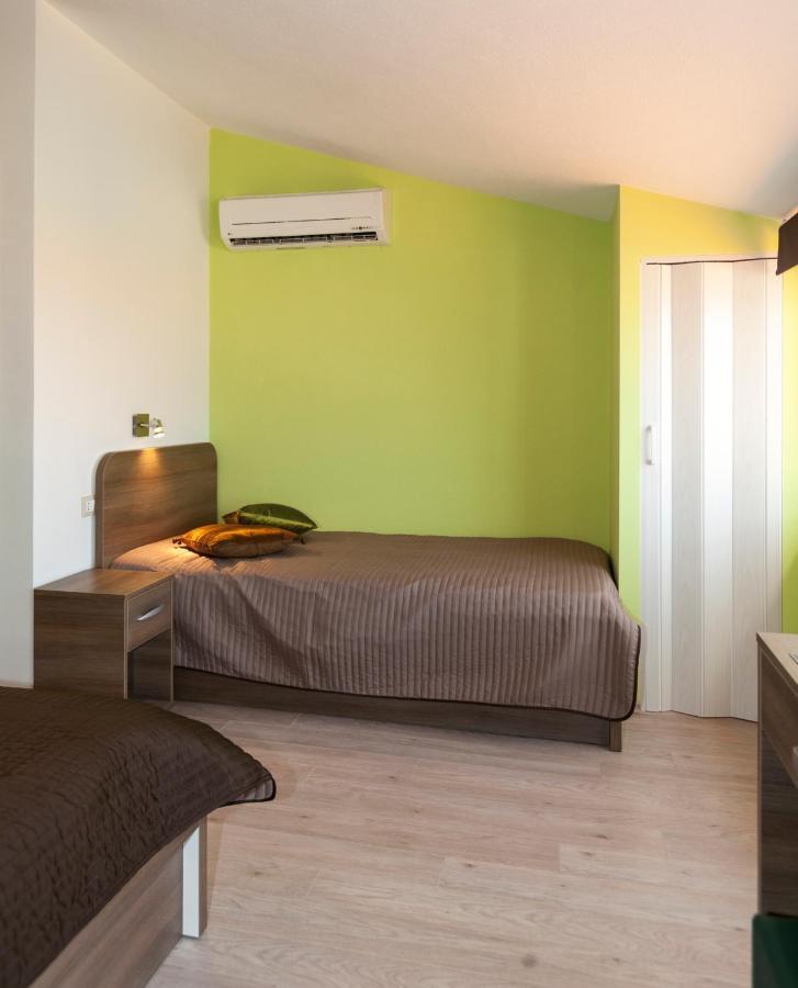 Apartmani Iva Тучепи Экстерьер фото